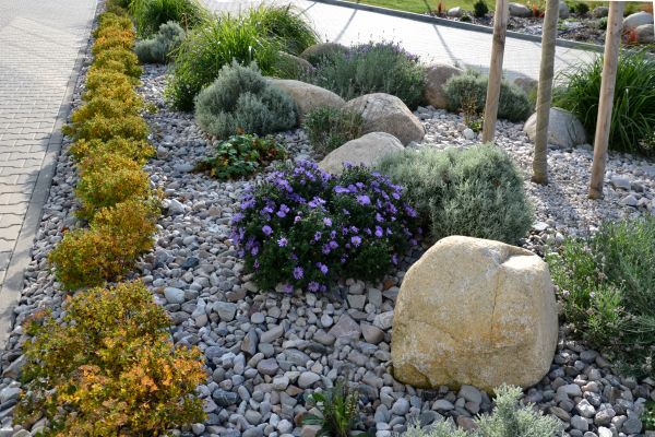 Decorative Rock Installation in Brownsville